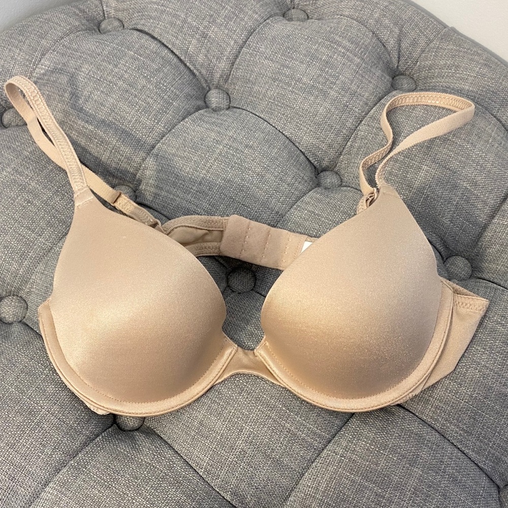 Maidenform Nude Underwire Bra